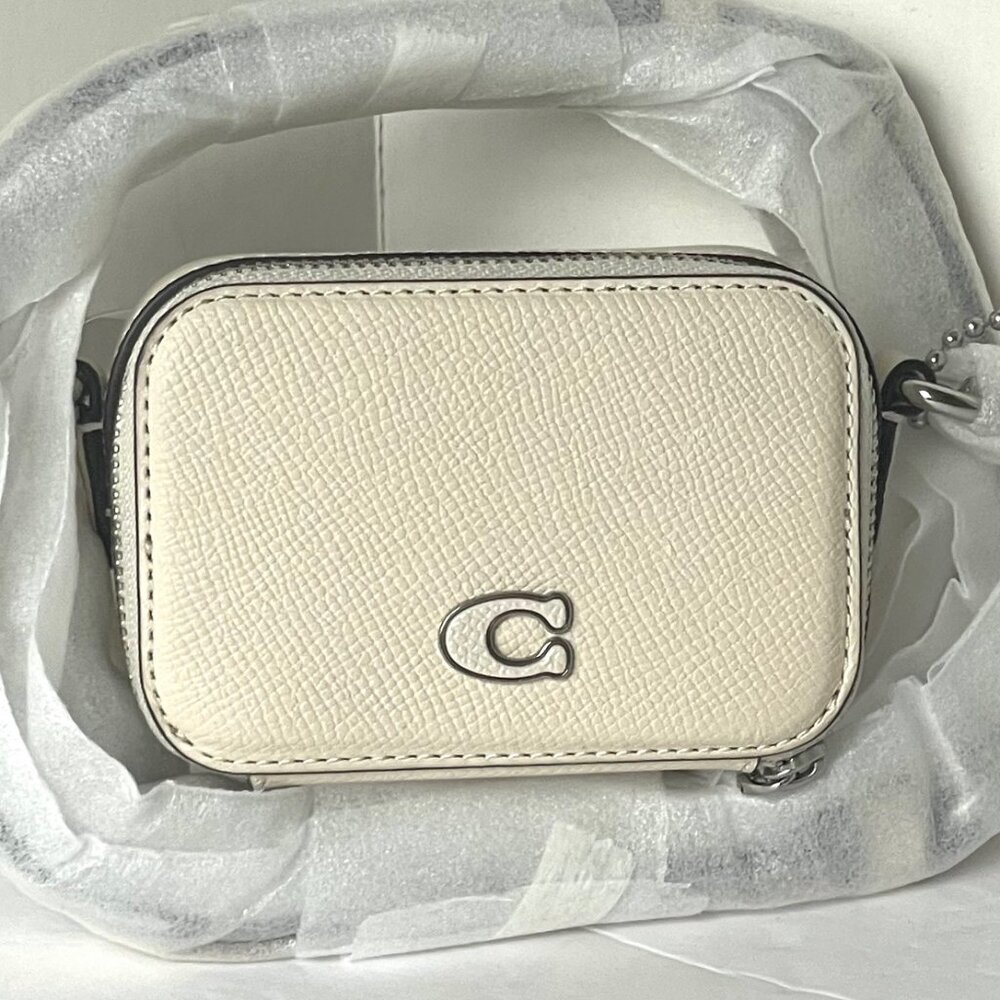 Coach Mini Crossbody Pouch White Crossgrain Leather Earbuds Case CP271